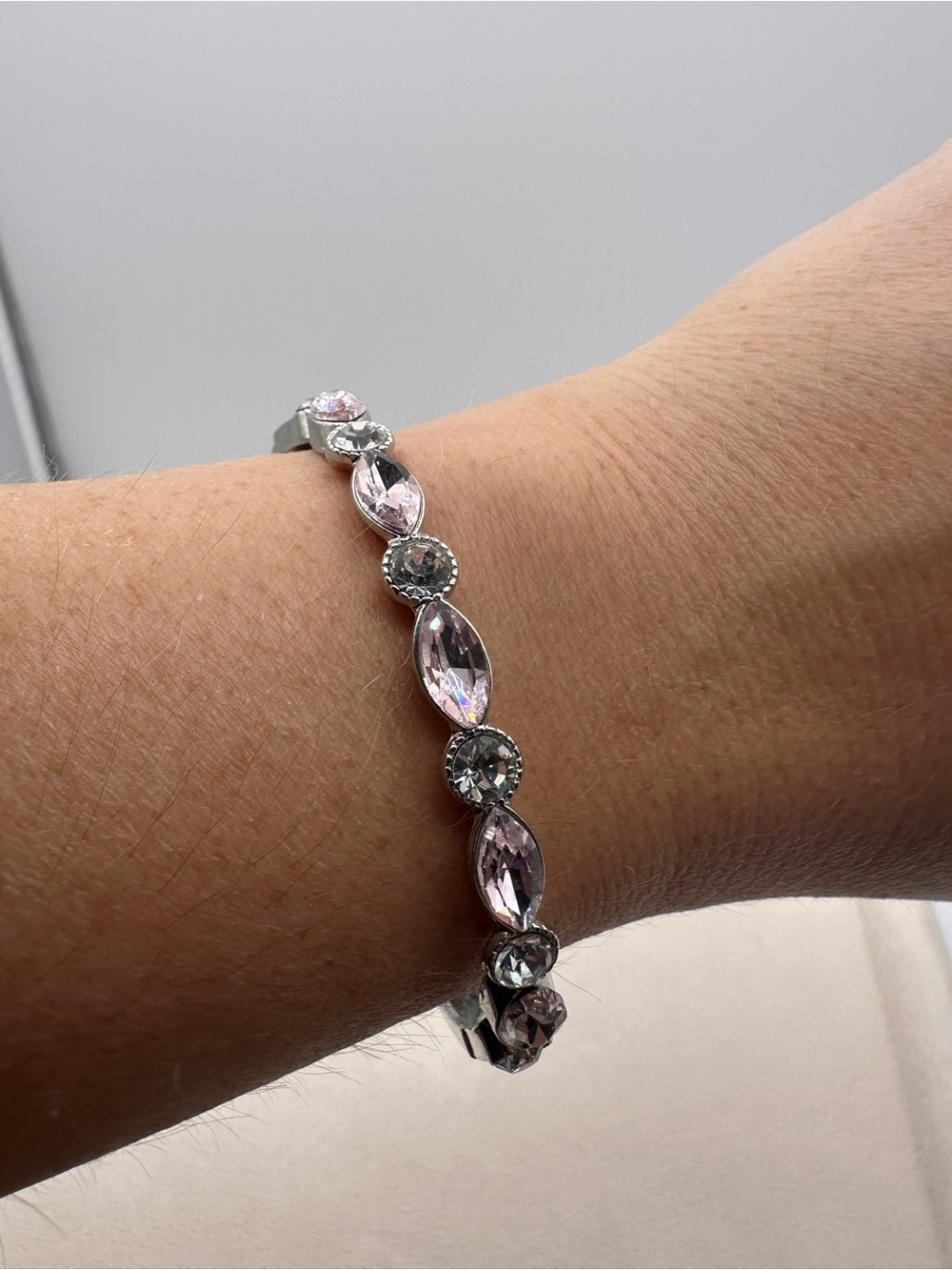 Pink Marquise & Round Rhinestone Stretch Bracelet Silver Tone
